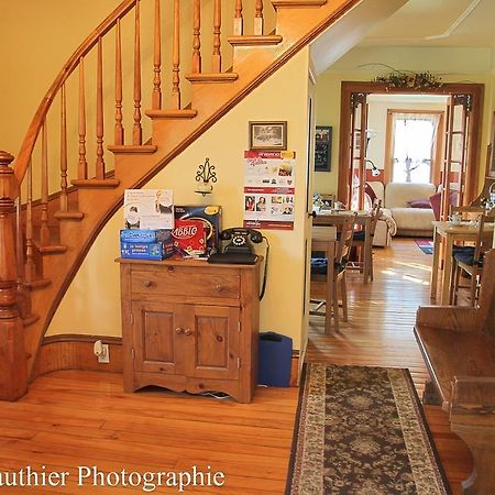 Ici Et Maintenant Bed and Breakfast Magog Εξωτερικό φωτογραφία