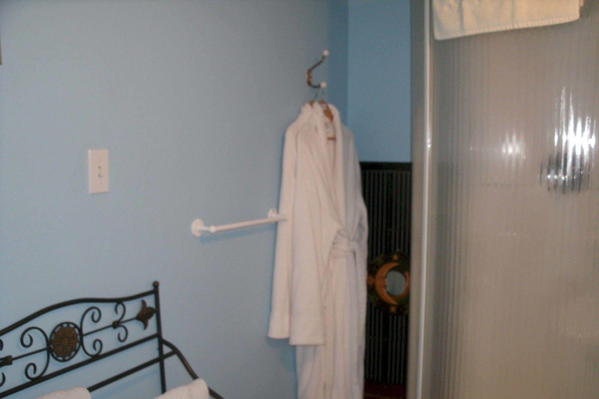 Ici Et Maintenant Bed and Breakfast Magog Εξωτερικό φωτογραφία